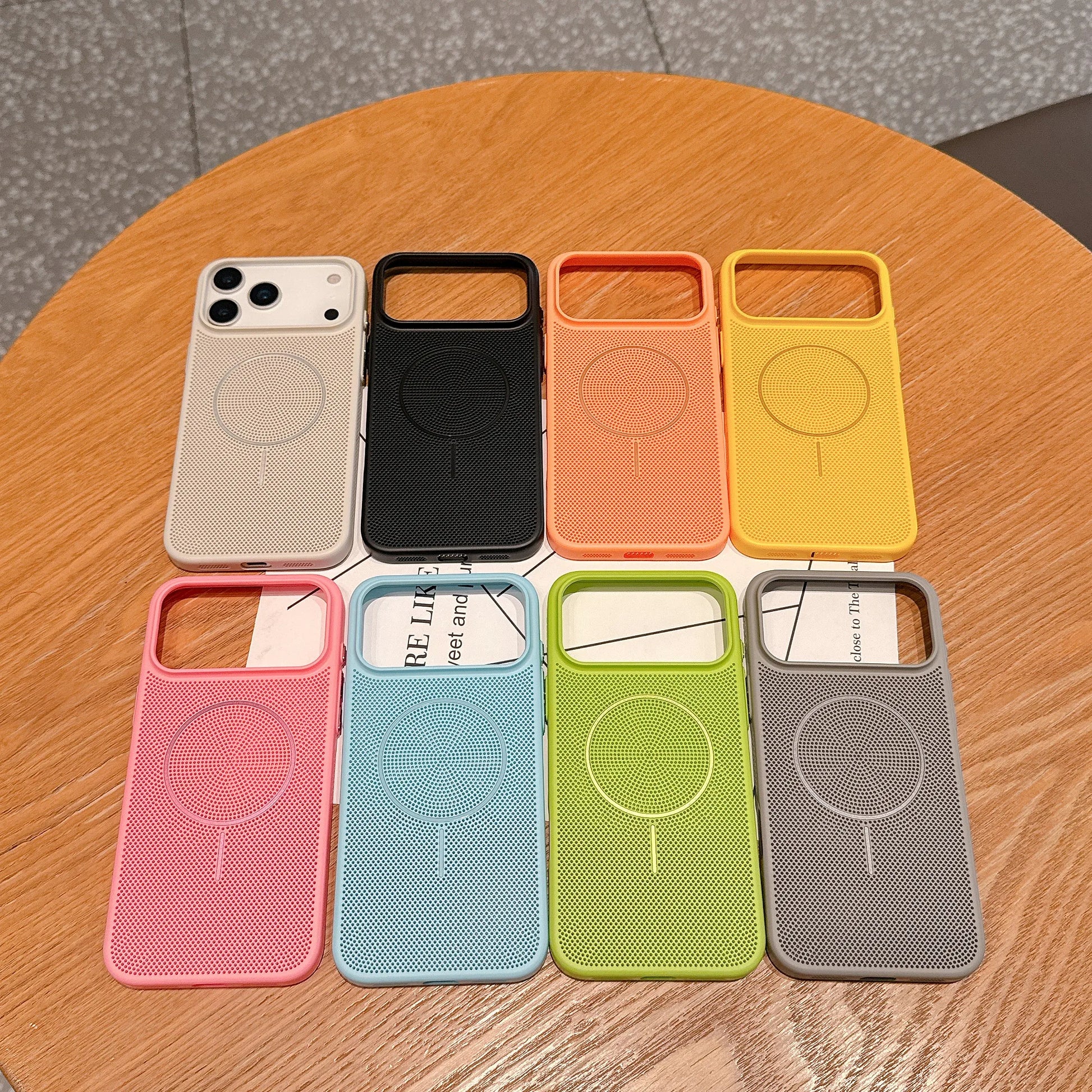 Cooling Heat Dissipation Mesh Magnetic Magsafe Case for Iphone 17 16 15 14 13 12 11 Pro Max plus 17 Air Wireless Charging Cover